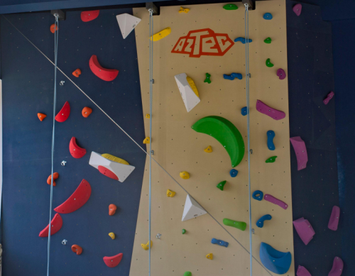 Скалодром Aztec для МБОУ «СОШ №29» 